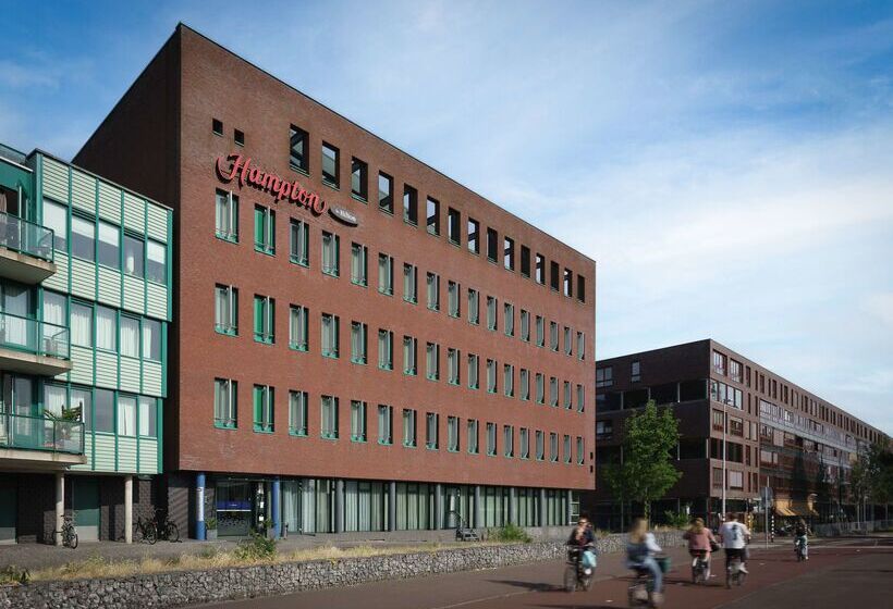 בית מלון כפרי Hampton By Hilton Amsterdam Centre East