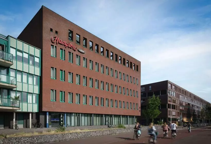 ホテル Hampton By Hilton Amsterdam Centre East