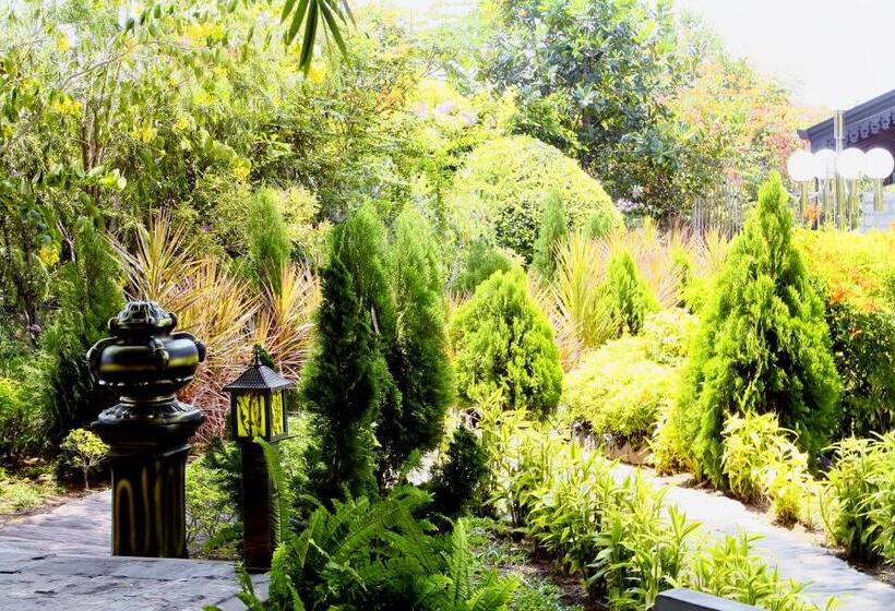 酒店 Opulent River Face