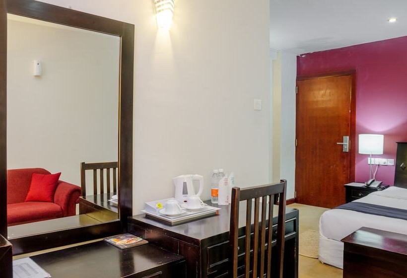 酒店 Opulent River Face