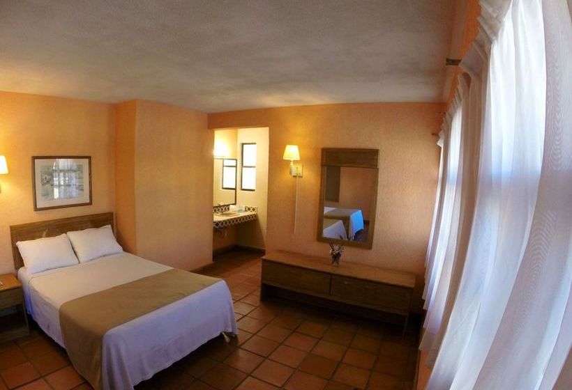 Hotel Plaza Loreto Centro Historico