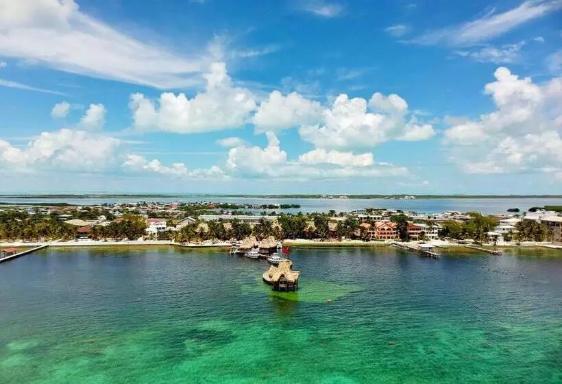 هتل Ramon's Village Resort