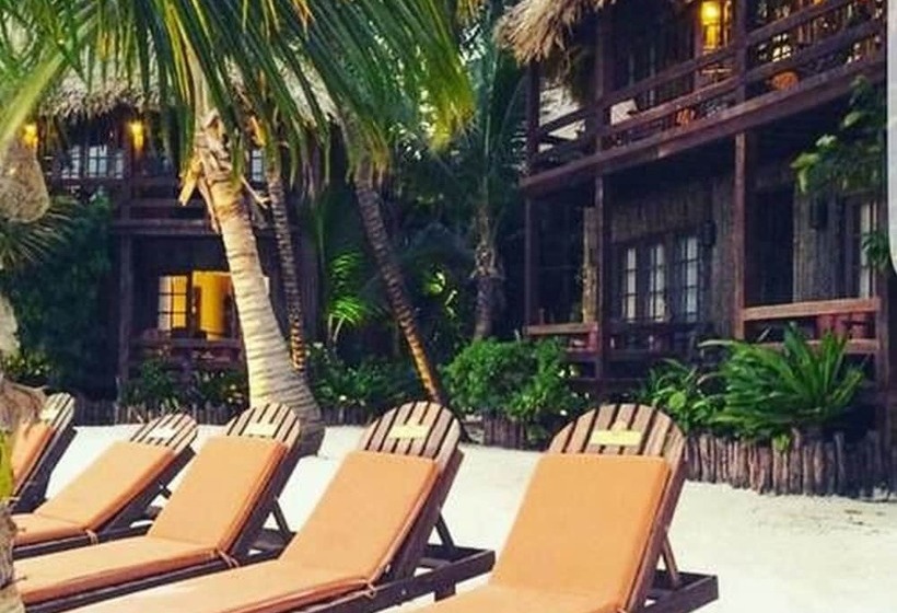 فندق Ramon's Village Resort