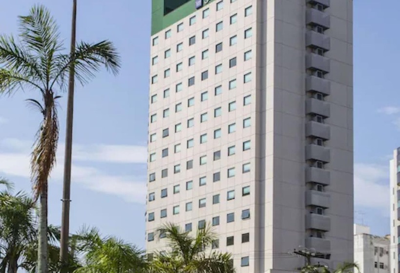 هتل Sleep Inn Praia Do Canto