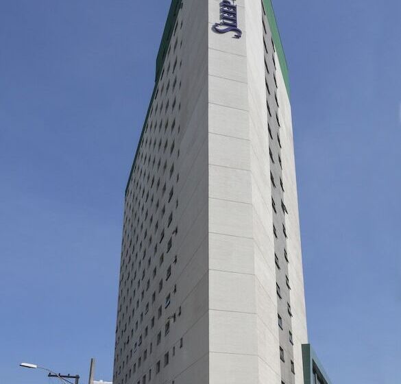 هتل Sleep Inn Praia Do Canto