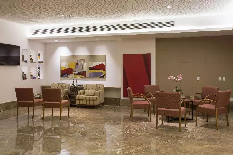 Отель Sleep Inn Praia Do Canto