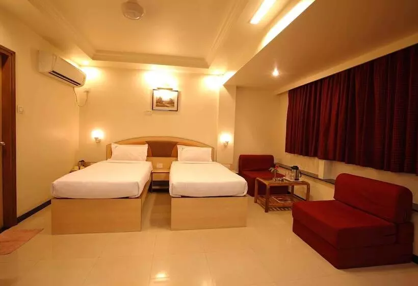 Hotel Suyash Deluxe
