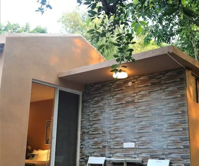 Hotelli Tiger N Woods Resort