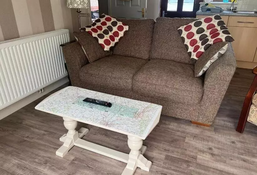 Orchard Side Bed And Breakfast