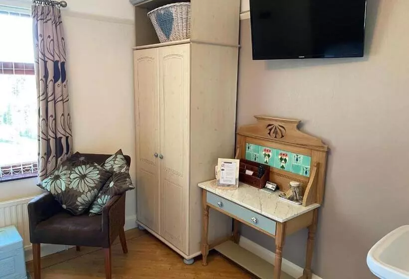 Orchard Side Bed And Breakfast