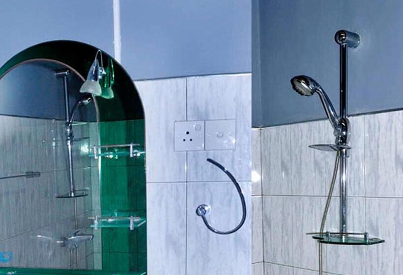 Pension (Hôtel basse catégorie) Little Paradise