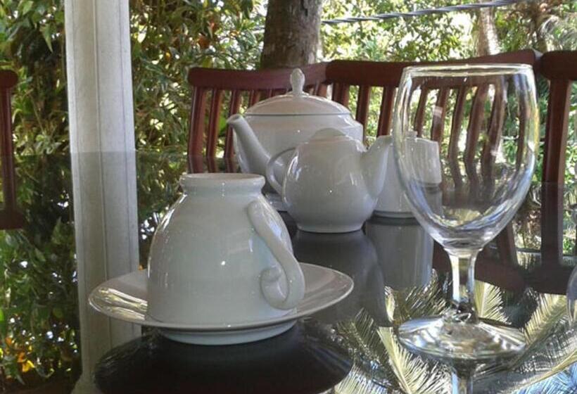 Pension (Hôtel basse catégorie) Little Paradise