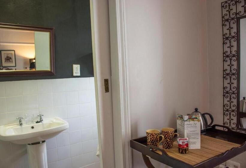 פנסיון The Cape Colonial Guest House