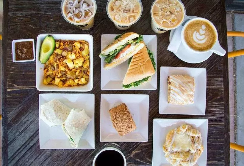 Пансион The Cappuccino