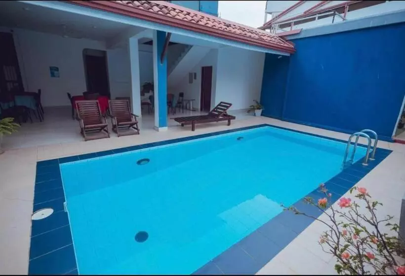 Пансион The Cappuccino