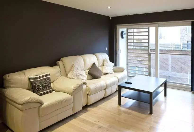 The Sawmill Apartment