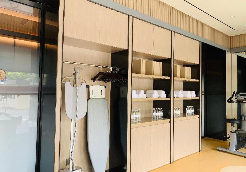 Ji Hotel Shanghai Meilong Wanhui International Plaza