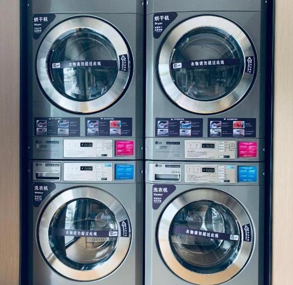 Ji Hotel Shanghai Meilong Wanhui International Plaza