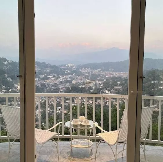 ベッドアンドブレックファースト The Summit