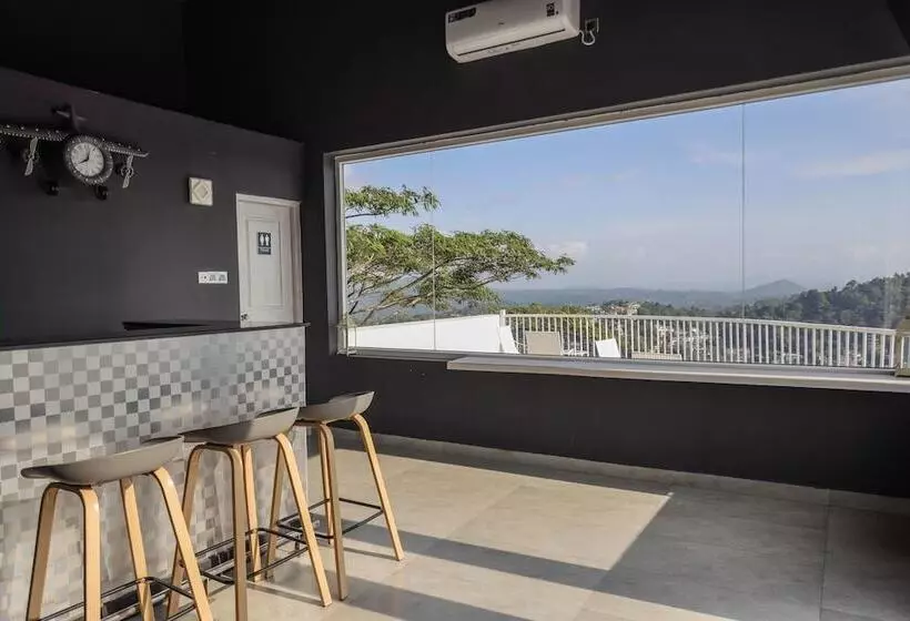 ベッドアンドブレックファースト The Summit