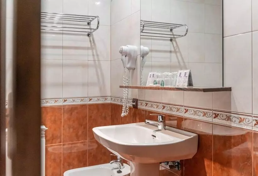 Hotelli Puerta De Javalambre