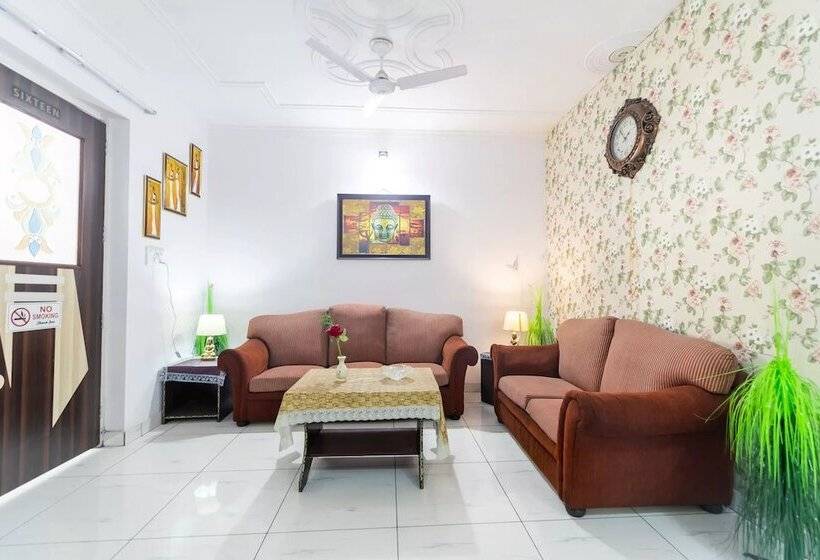 בית מלון כפרי Villa Sixteen