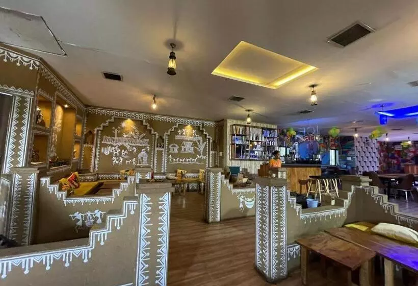 Hotelli Sukoon Pearl Inn