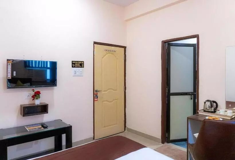 Hotelli Sukoon Pearl Inn