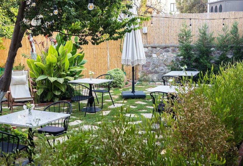 ペンション Molo Urla