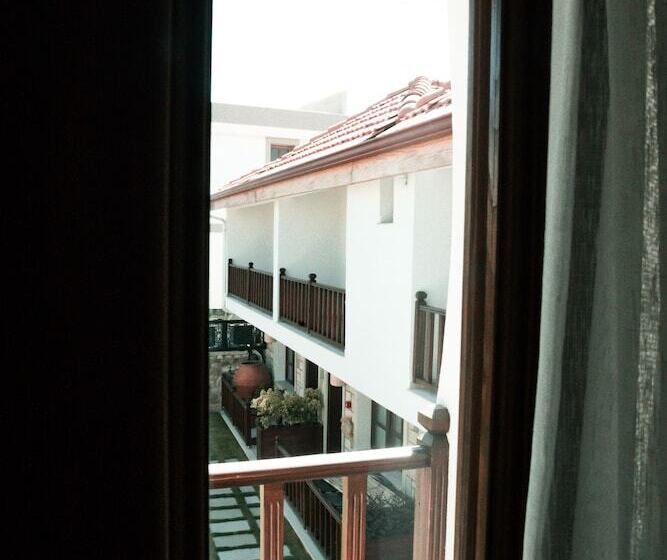 ペンション Molo Urla