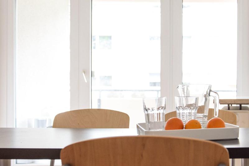 1, 2, Sleep Hostel Nürnberg Messe