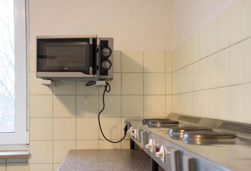 1, 2, Sleep Hostel Nürnberg Messe