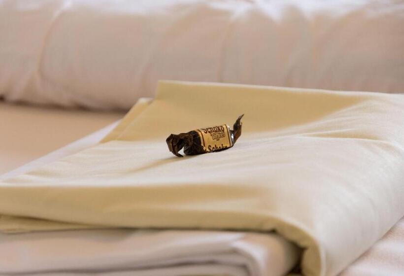 1, 2, Sleep Hostel Nürnberg Messe