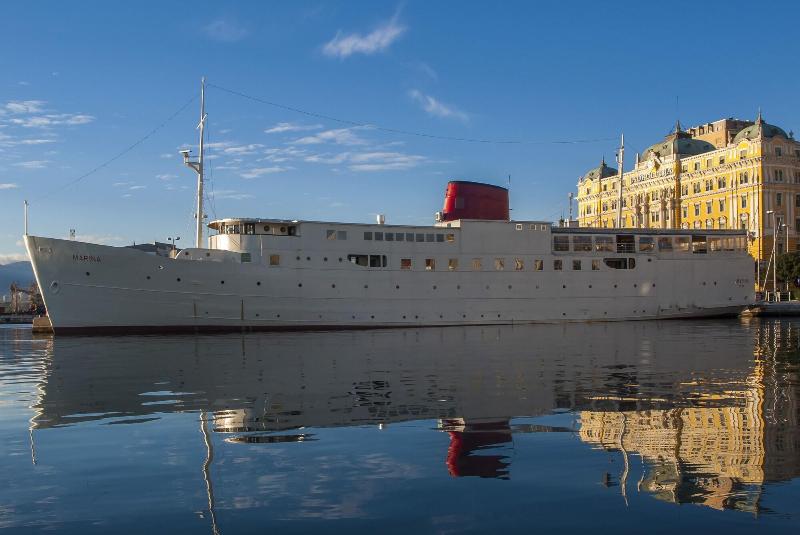 Общежитие Botel Marina