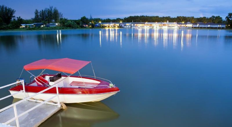 فندق Chabana Resort Bang Tao Beach Phuket  Sha Extra Plus