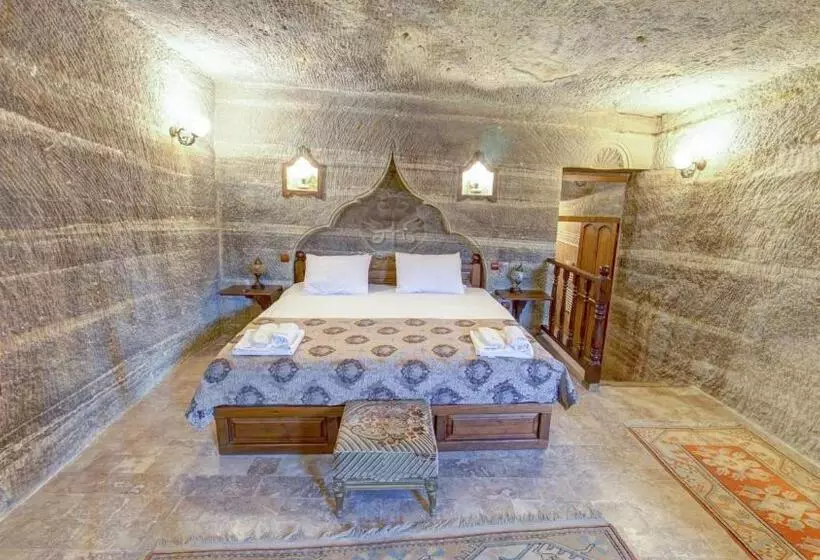 هتل Chelebi Cave Suites Plus 6 Years Old