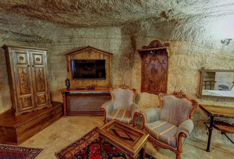 هتل Chelebi Cave Suites Plus 6 Years Old