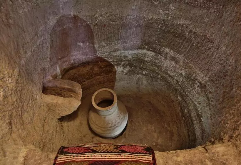 هتل Chelebi Cave Suites Plus 6 Years Old