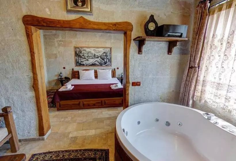 هتل Chelebi Cave Suites Plus 6 Years Old