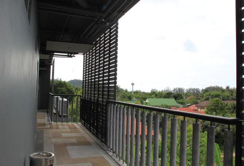 ホテル Dinar Lodge