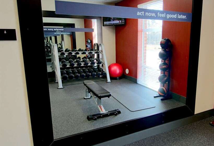 فندق Hampton Inn Suffolk