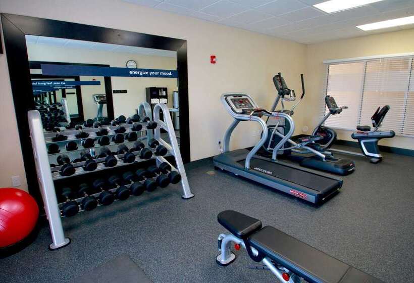 فندق Hampton Inn Suffolk