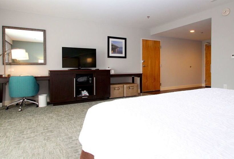فندق Hampton Inn Suffolk
