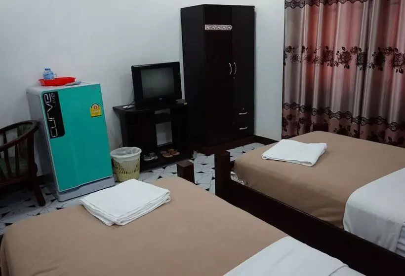 בית מלון כפרי Khamsaner