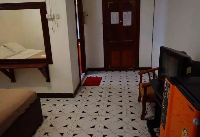 בית מלון כפרי Khamsaner