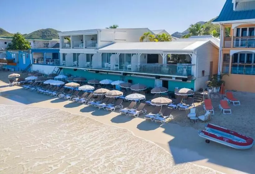 Le Temps Des Cerises Hotel Beach