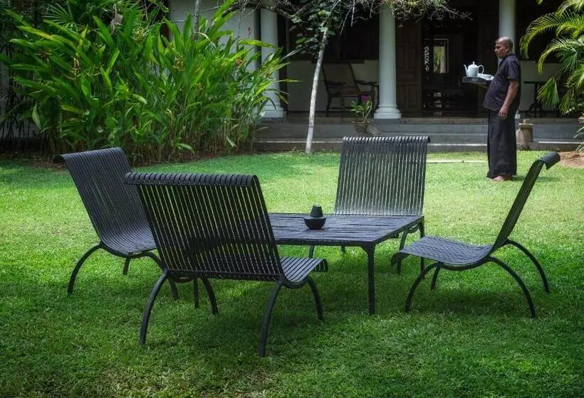 Hotell Nisala Arana Boutique