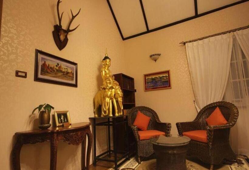 هتل Royal Kalaw Hills Resort