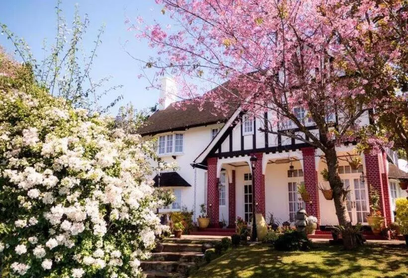 هتل Royal Kalaw Hills Resort