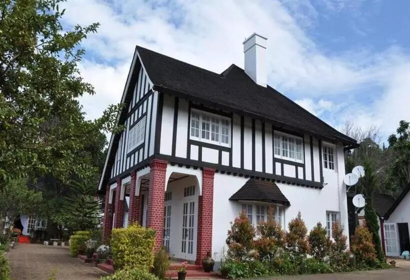 هتل Royal Kalaw Hills Resort